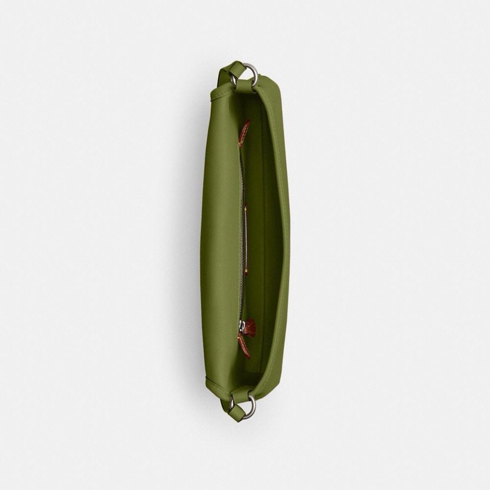 New Coach Hamptons Shoulder Bag in Dark Lime - Picture 3 of 12